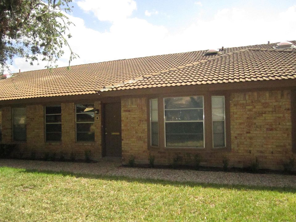 1st image of 900 E Dallas Ave APT 9