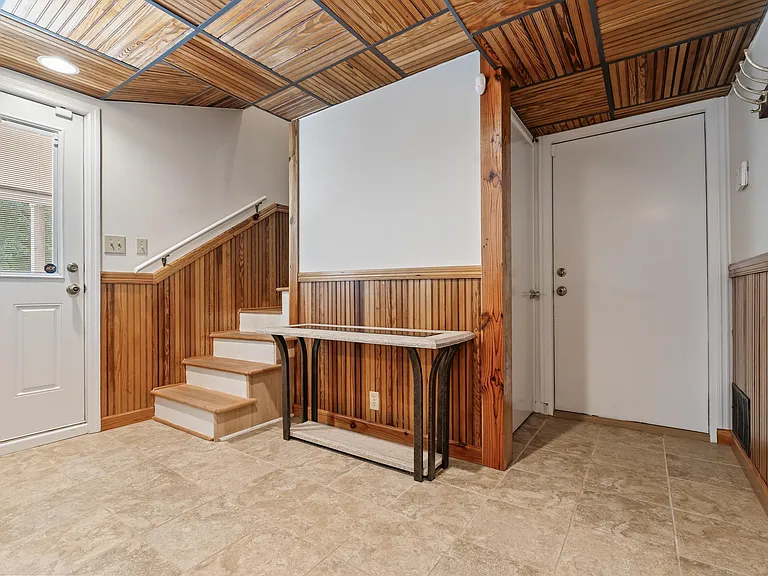 3708 Northcote Dr — Photo 25