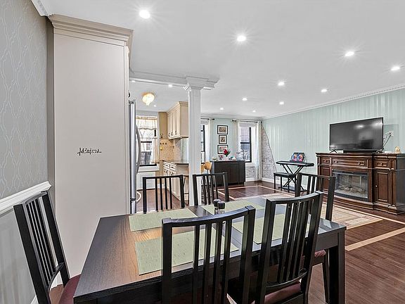 5th image of 83-11 139th St APT 1F