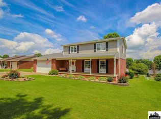 10 Charlotte Ln, Scott Depot, WV