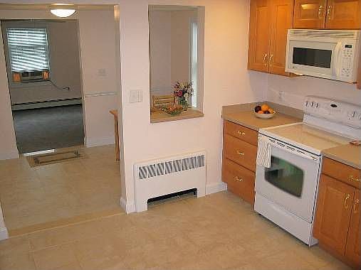 Kitchen opens up to brand new Breakfast Nook