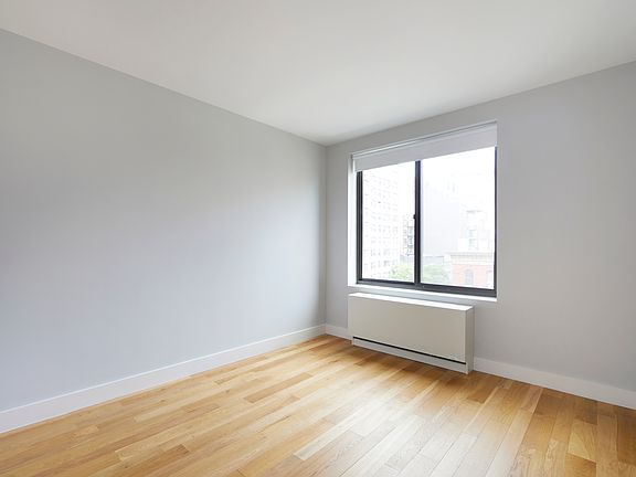 3rd image of 101 E 10th St #8L