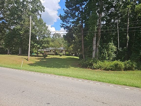 2nd image of 874 Brookwood Ave