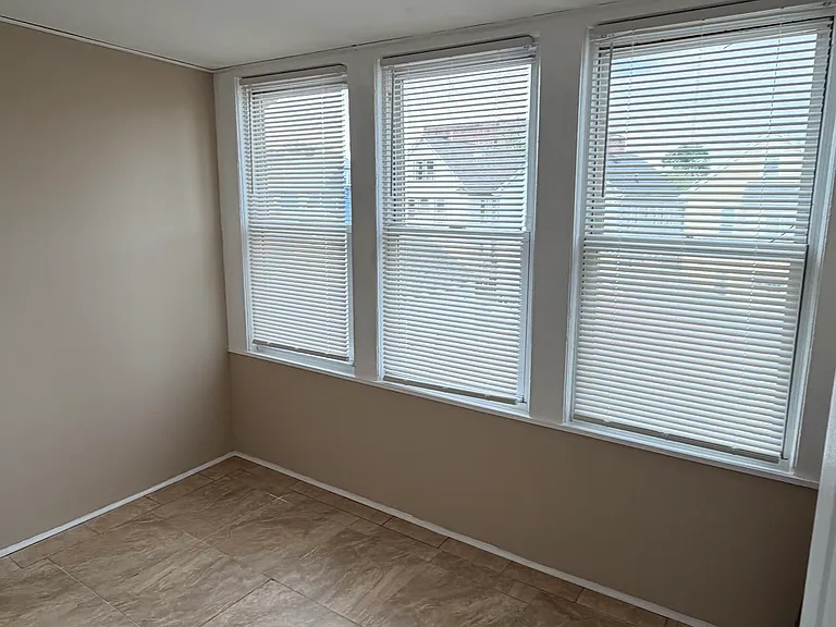 141 Acme St #2 — Photo 18