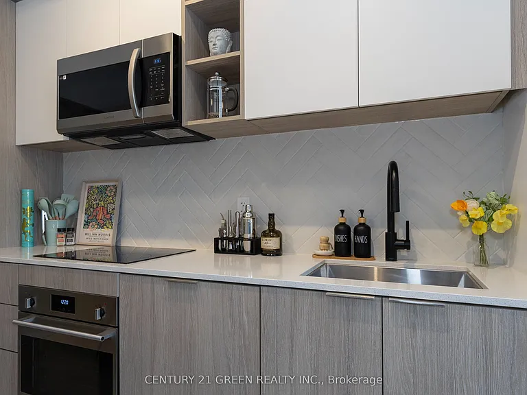 36 Zorra St #110 — Photo 15