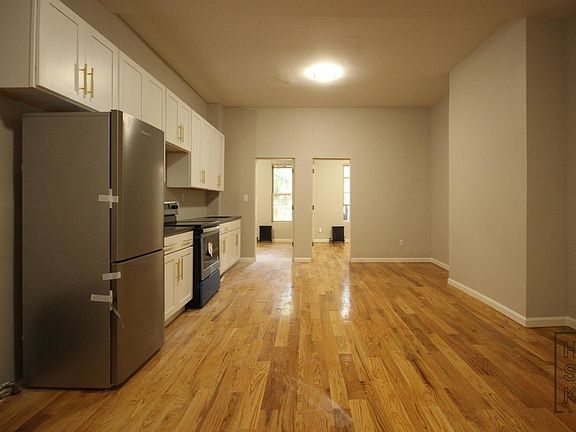 2nd image of 949 Bedford Ave APT 2