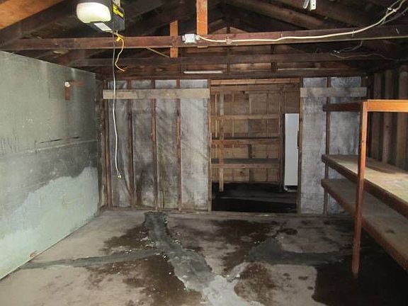 5th image of 1230 Landon Ave