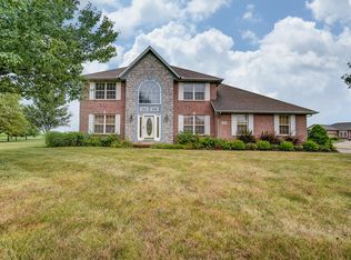 2901 Parkwood Dr, Troy, OH
