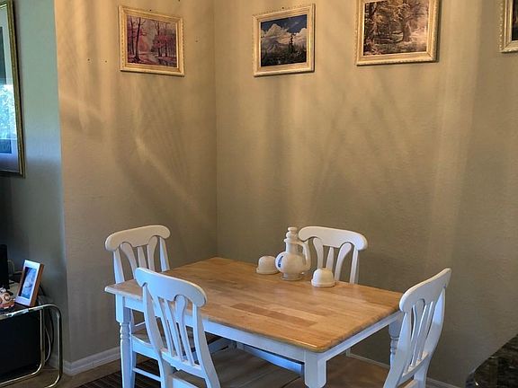 5th image of 1551 SE Wilshire Pl APT 101