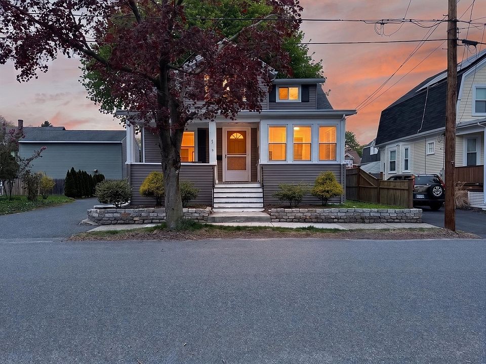 1st image of 9 Hood St