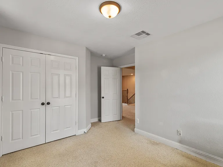 11119 Hayden Falls Dr — Photo 32