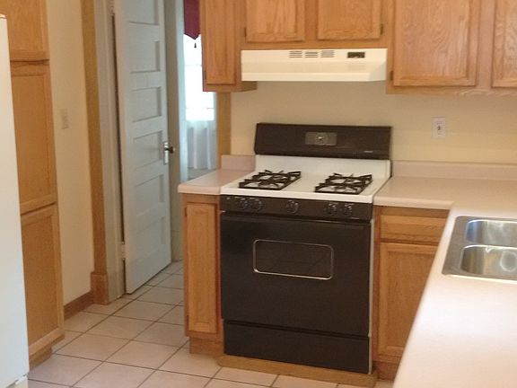 5th image of 106 Greenwich St