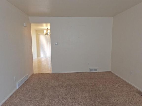 3rd image of 2121 35th Ave #11