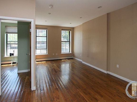 3rd image of 688 Halsey St #1B