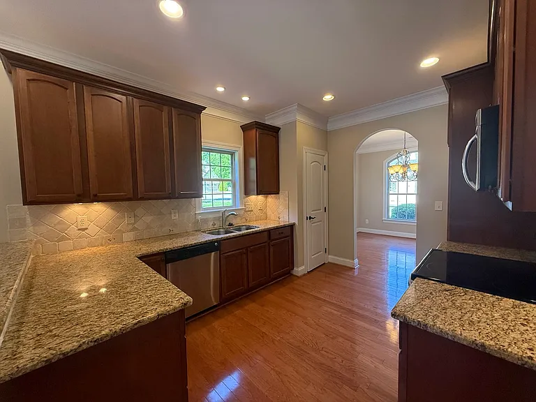 1476 Neville Gardens Ln — Photo 6