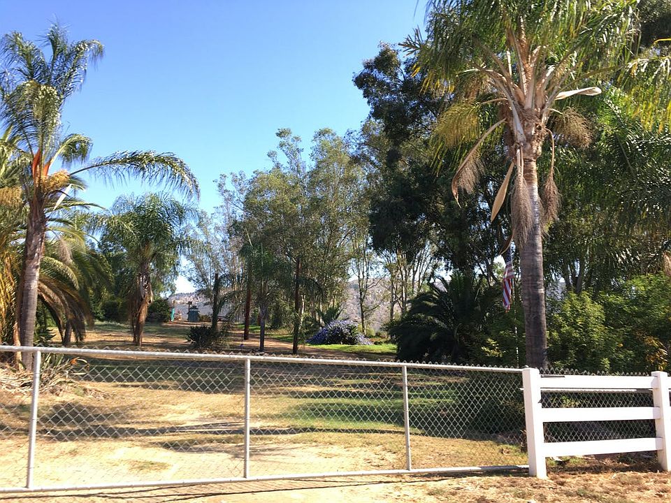 424 Cox Rd, San Marcos, CA 92069 Zillow