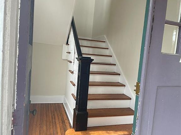3rd image of 8238 Sycamore St