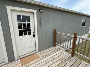 1007 Fox Ln, Azle, TX 76020