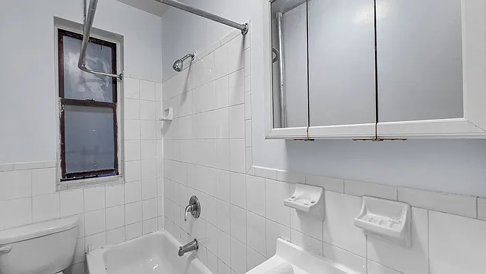 Rented by Expansion Central Development LLC | media 3