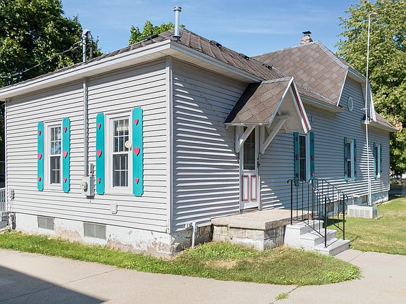 4th image of this home