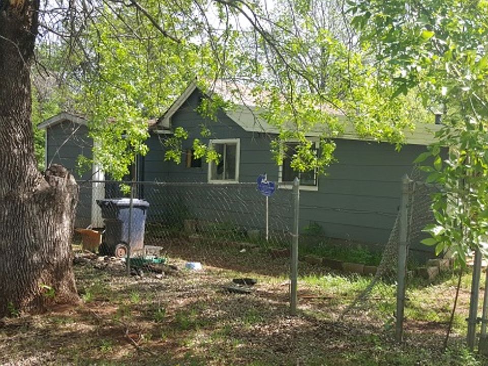 1st image of 1600 NE 33rd St