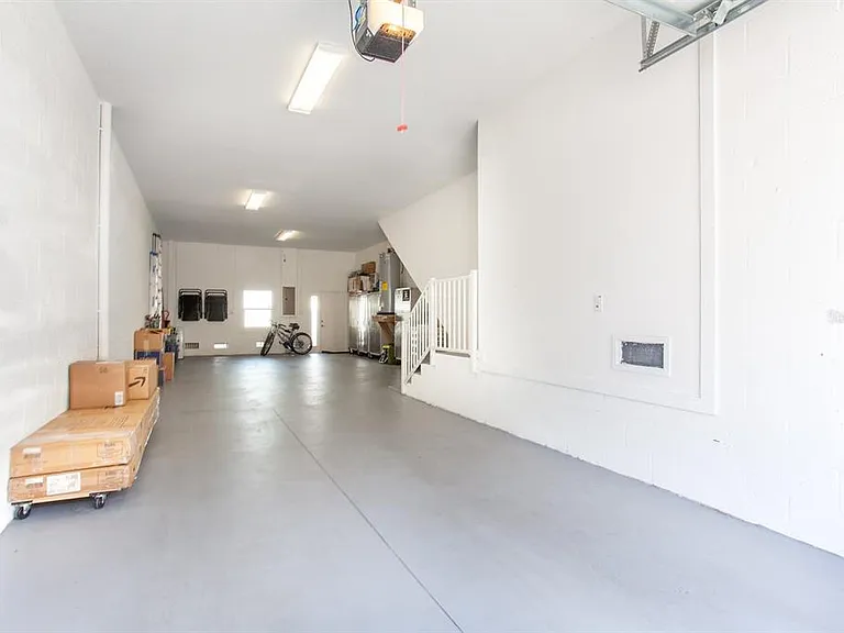 1273 Savona Dr NE — Photo 19
