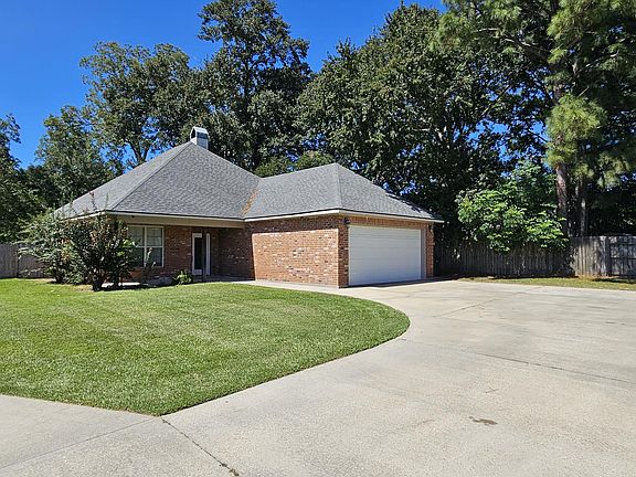 2nd image of 101 Colchester Dr