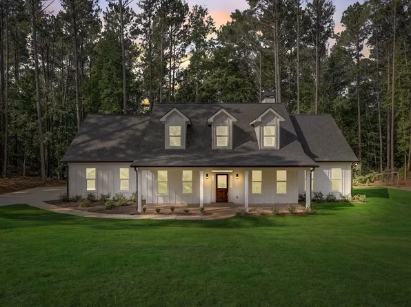 445 Bob Cat Trl, Mansfield, GA 30055