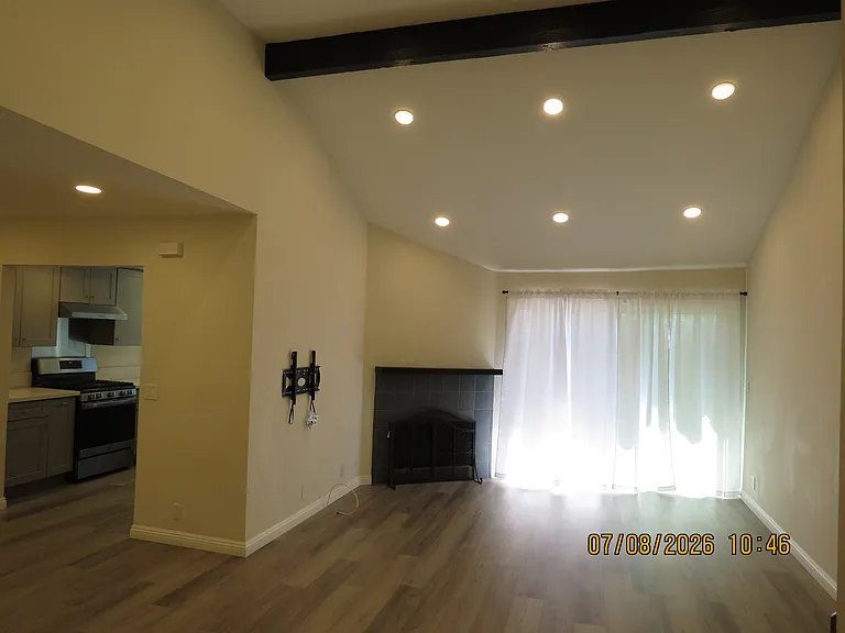 203 Ridge Terrace Ln — Photo 9