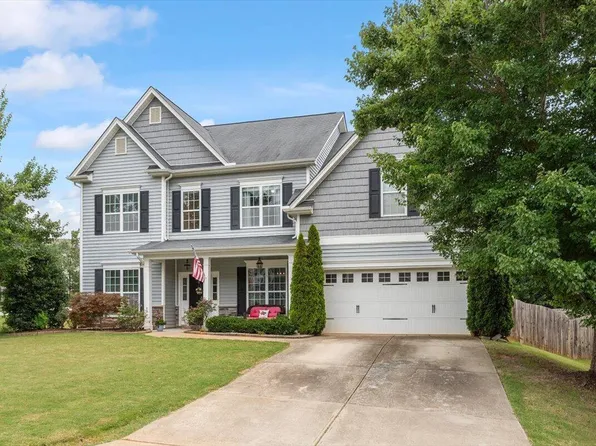 6901 Rex Rd, Holly Springs, NC 27540