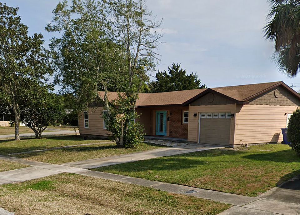 1st image of 93 Phoenetia Dr