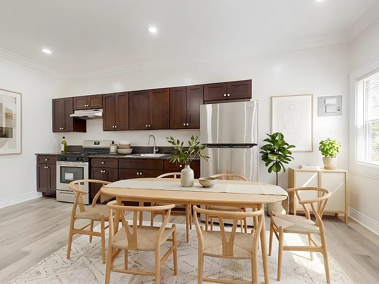 Loma Drive Apartments — Photo 4