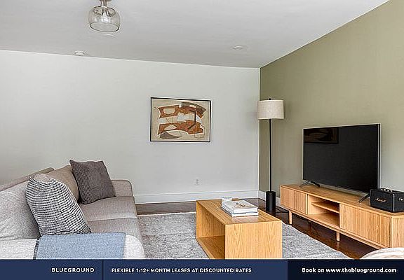 4th image of 310 Hicks St Floor 2