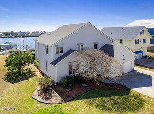 105 1st St, Atlantic Beach, NC 28512