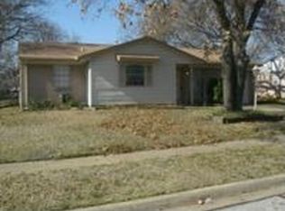 566 Wind River Dr, Duncanville, TX 75116