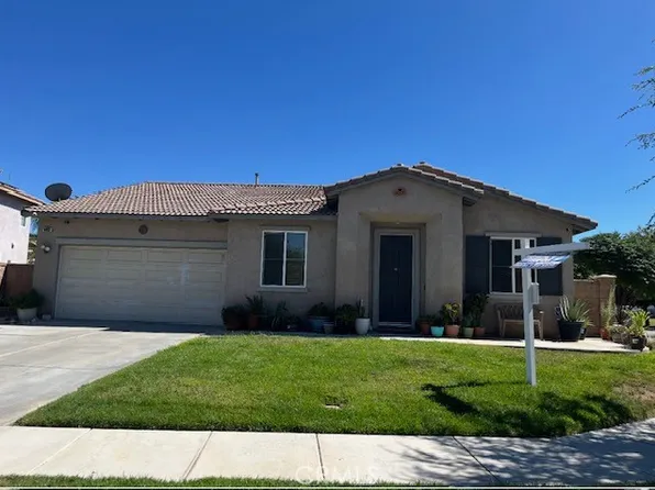 6003 Parkside Dr, Hemet, CA 92545