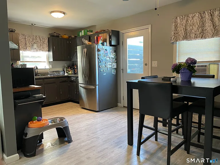 49 Homeside Ave — Photo 6