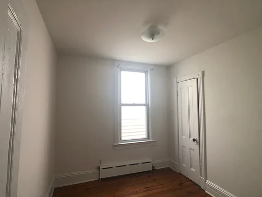 Rented by Triplemint | media 19