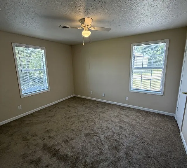 345 Creekwood Ct #B — Photo 13