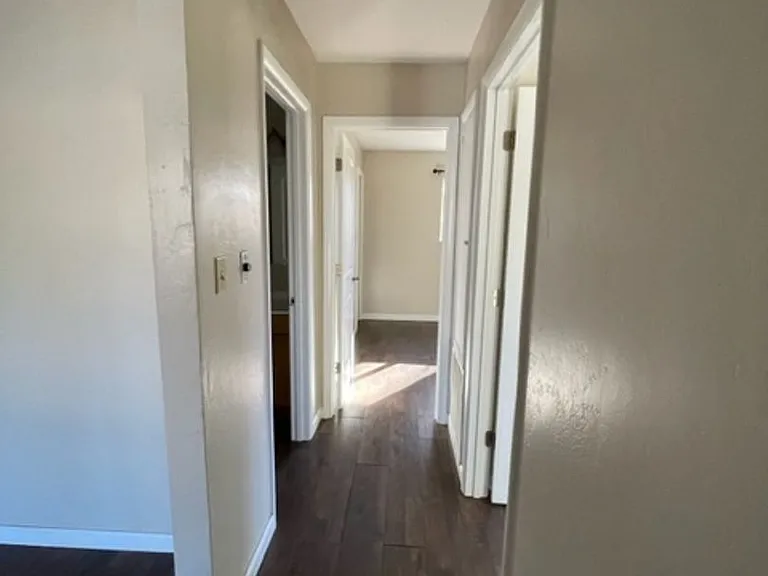 444 Sandia Dr — Photo 7