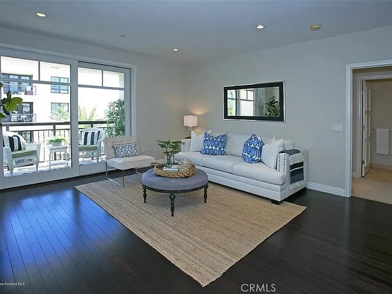 511 Caruso Ave — Photo 6
