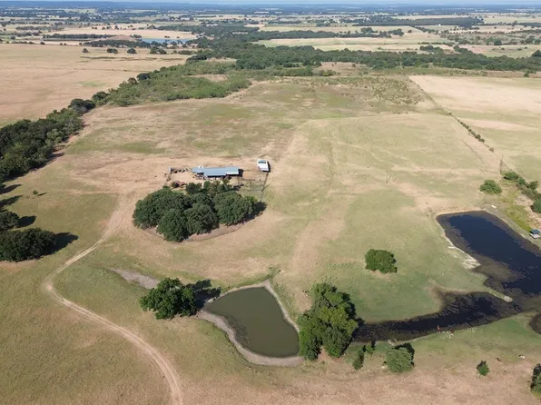 355 County Road 144, Comanche, TX 76442