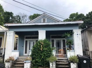 1210 Hillary St, New Orleans, LA 70118