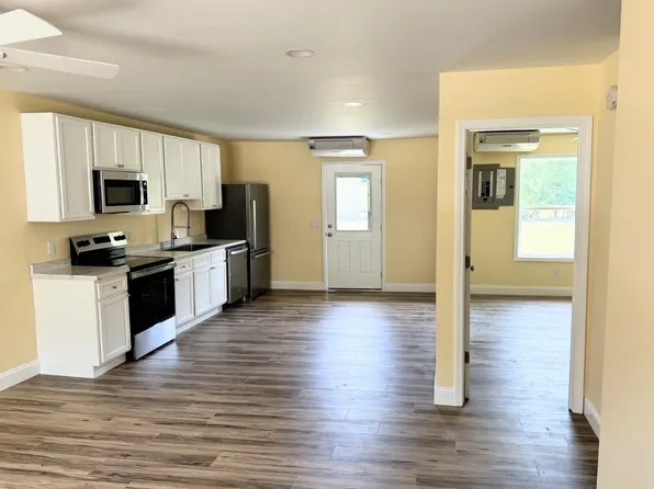 963 Jonathan Creek Rd, Waynesville, NC