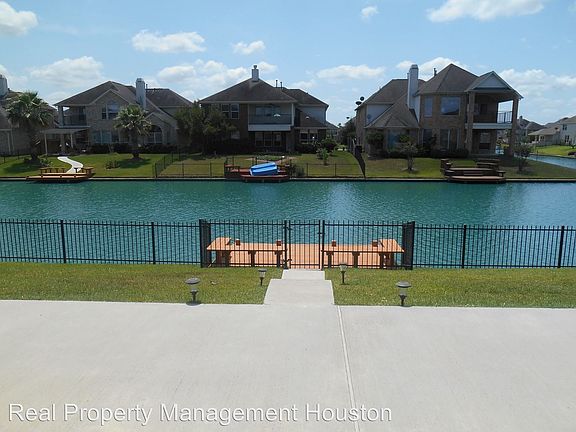 2nd image of 17919 Obelisk Bay Dr