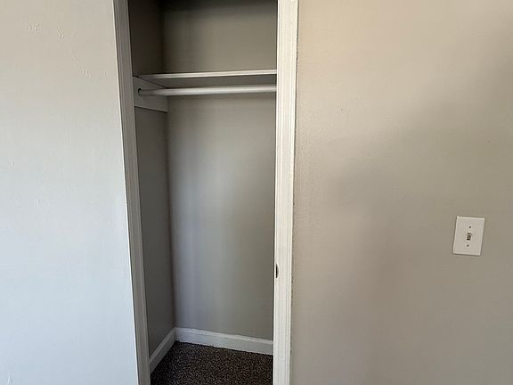 3rd image of 207 14th St