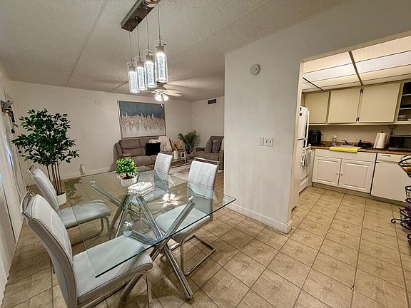 4th image of 2000 Springdale Boulevard #102