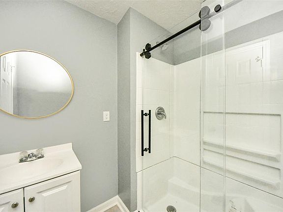 2nd image of 2802 Bringhurst St #1