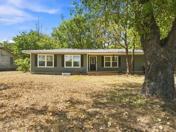 544 N Dison Dr, Robinson, TX 76706