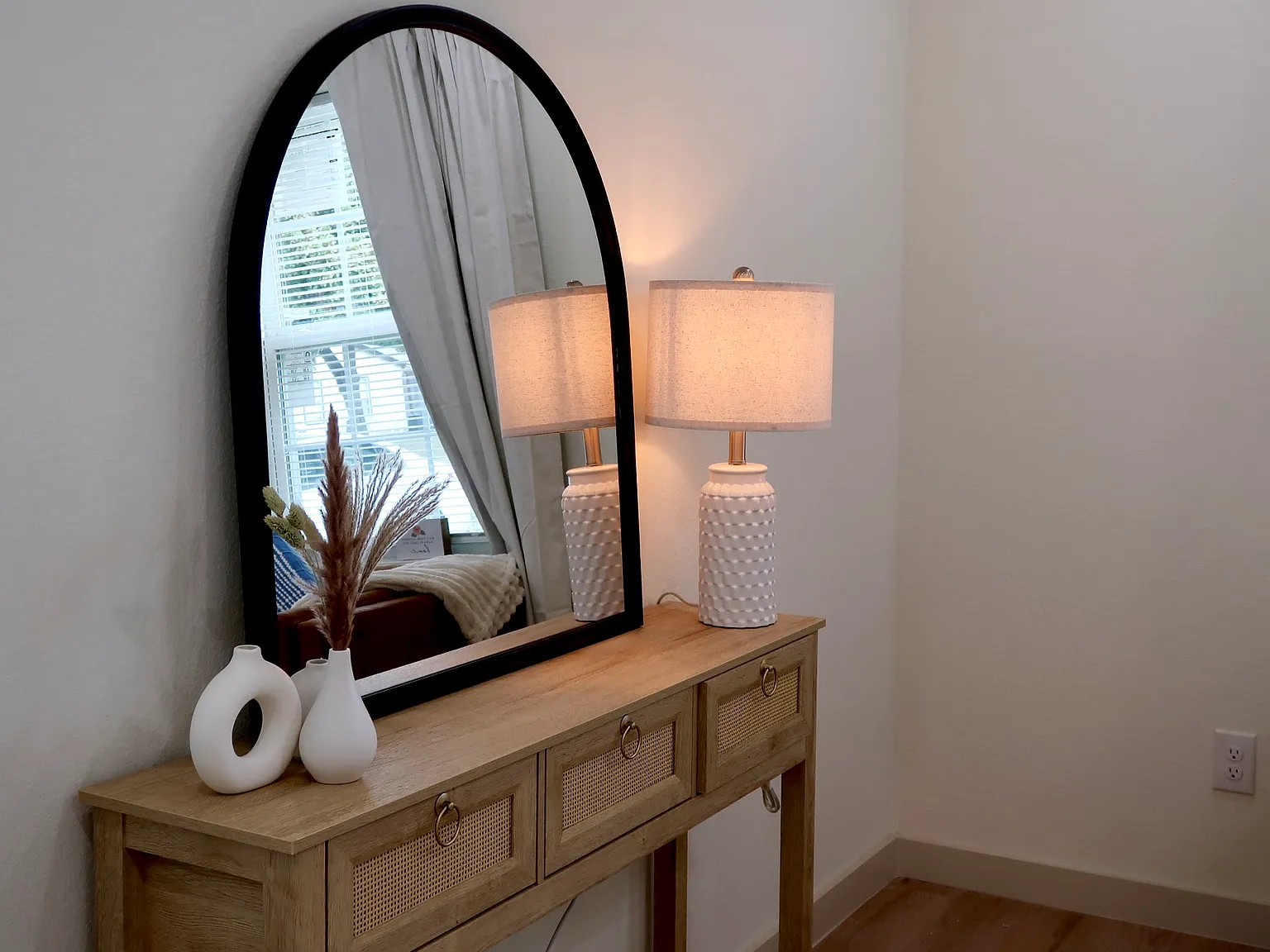 3 bed, $3,150 — Photo 4
